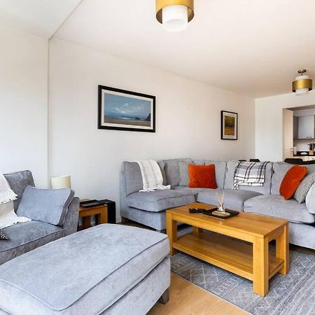Lovely 2 Bedroom Apartment With Balcony Dublin Exterior foto