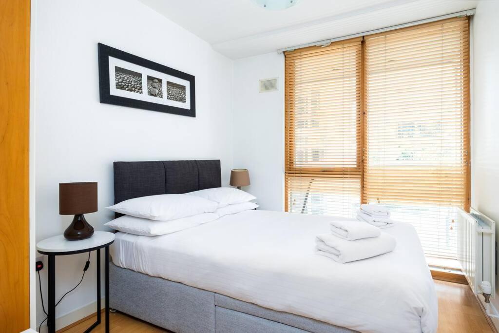 Lovely 2 Bedroom Apartment With Balcony Dublin Exterior foto
