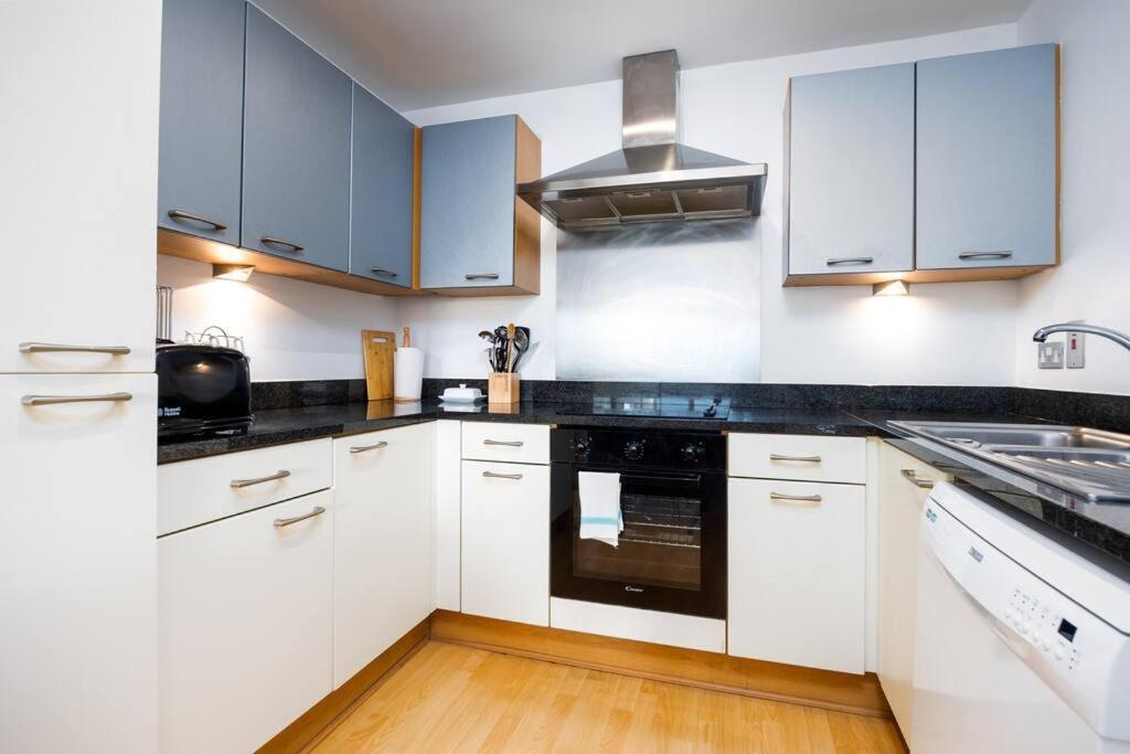 Lovely 2 Bedroom Apartment With Balcony Dublin Exterior foto